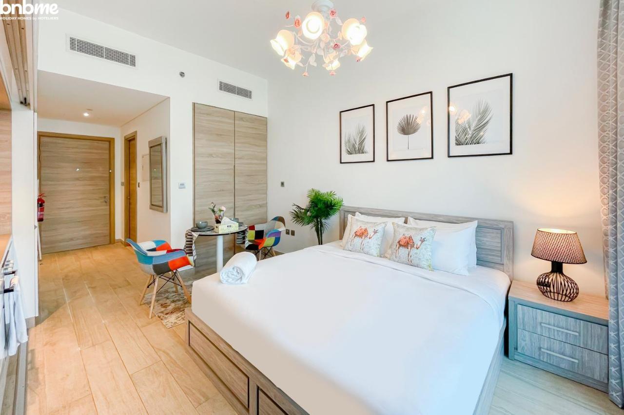 Bnbmehomes - Beautiful Lake View Studio Near Marina - 1504 Дубай Экстерьер фото